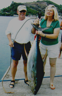 Irene & Allen with their yellowfin tuna at fishmarket dock