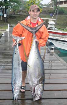 wahoo & yellowfin tuna caught with true blue Sportfishing